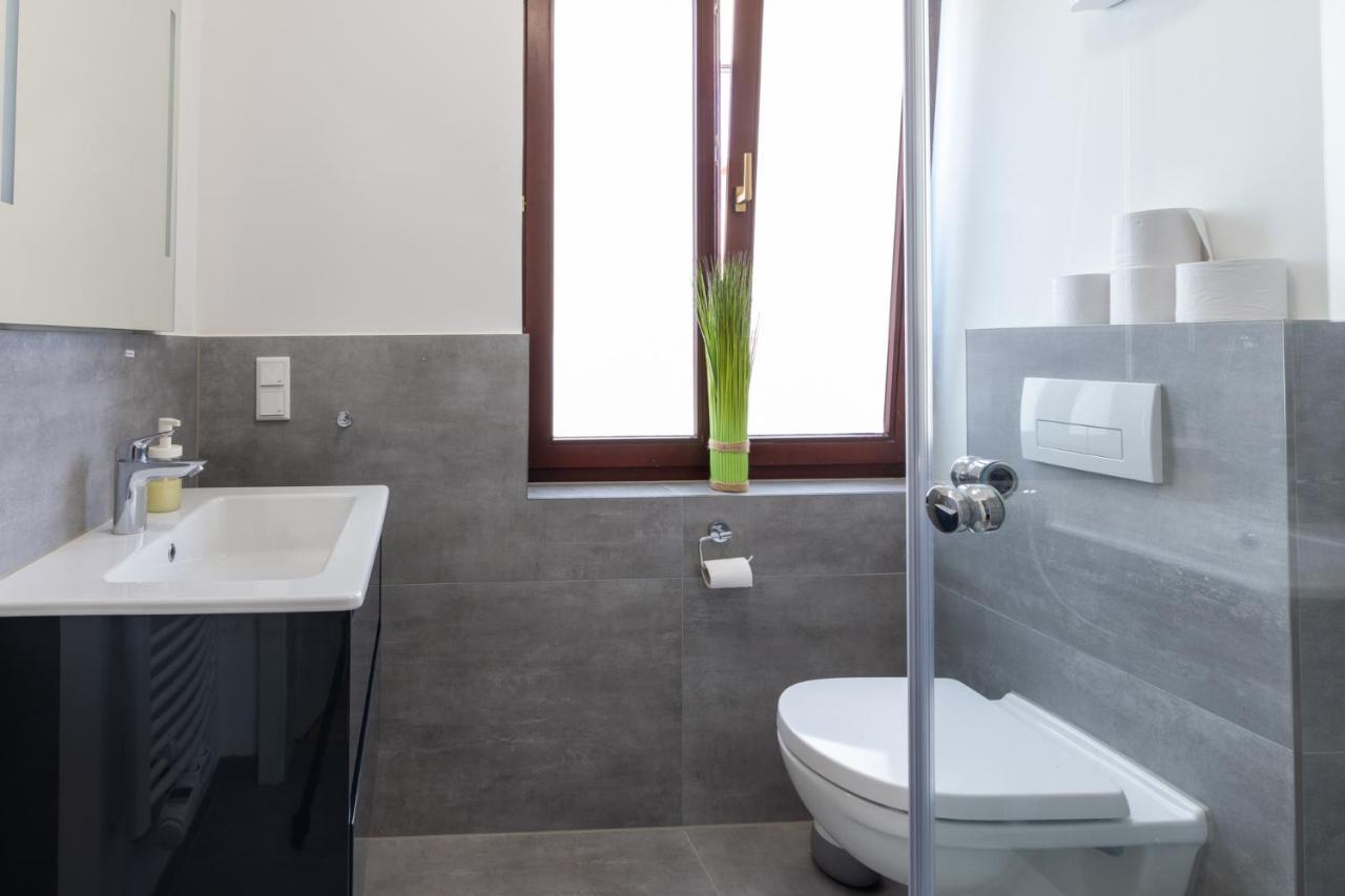 Lahn Living Ii - Modernes Design - Balkon Mit Aussicht - Zentrale Lage Nahe Rhein Und Martinsburg Appartement
