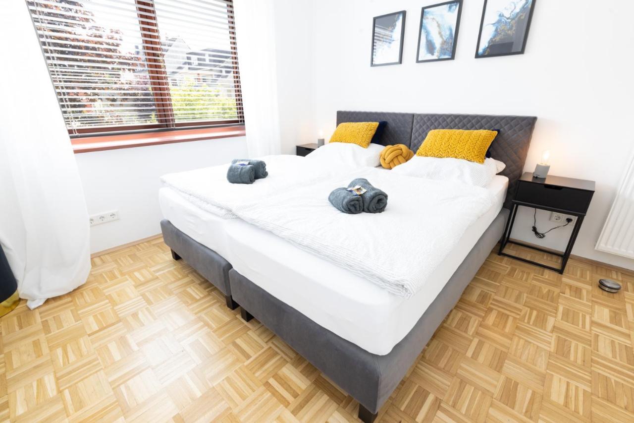 Rhein-lahn Living - Modernes Design - Balkon Mit Aussicht - Zentrale Lage Nahe Rhein Und Martinsburg