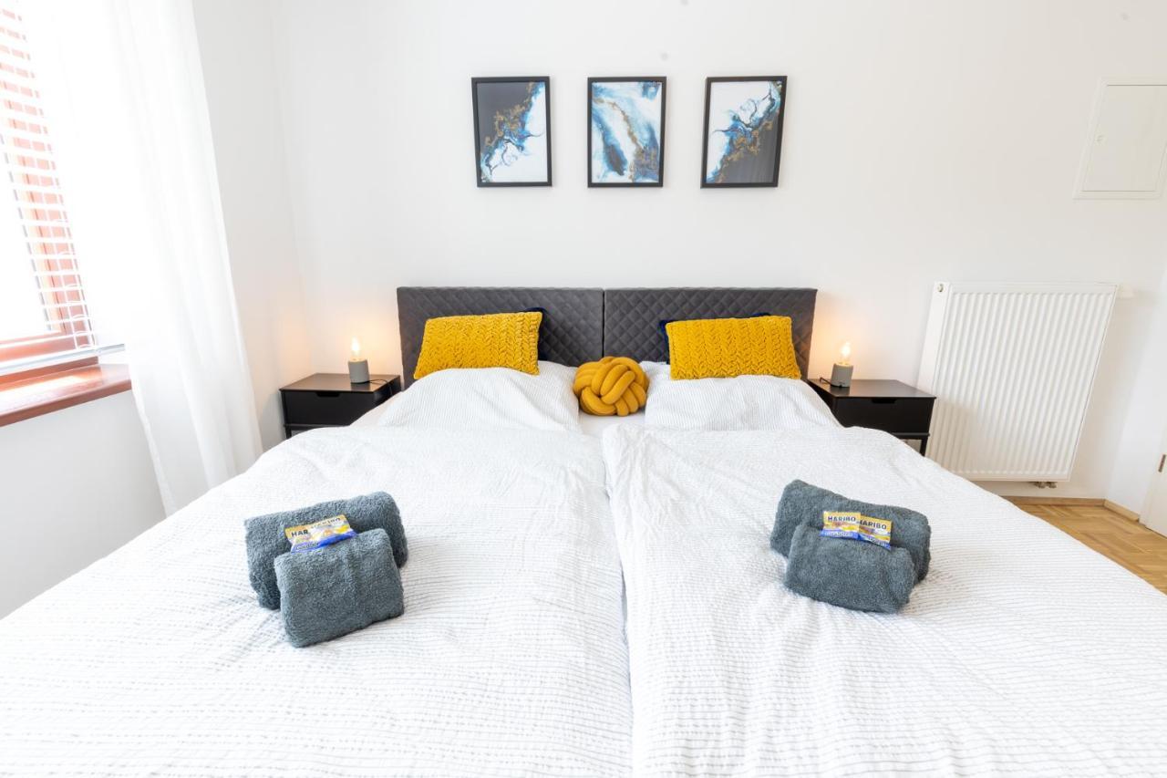 Rhein-lahn Living - Modernes Design - Balkon Mit Aussicht - Zentrale Lage Nahe Rhein Und Martinsburg